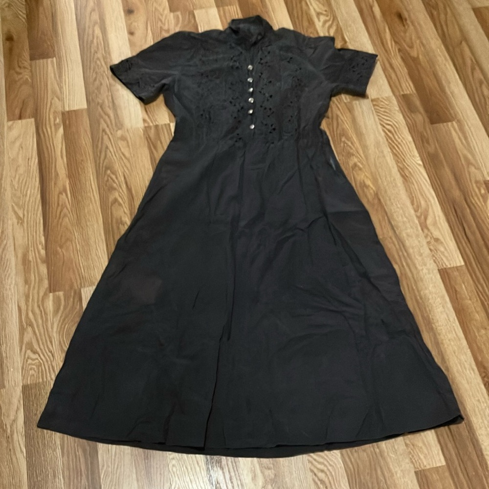 Vintage Embroidered Black Midi Dress
